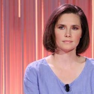 Omcidio Meredith, Amanda Knox presenta 'Cartwheel': "Uso la comicità per raccontare il trauma"