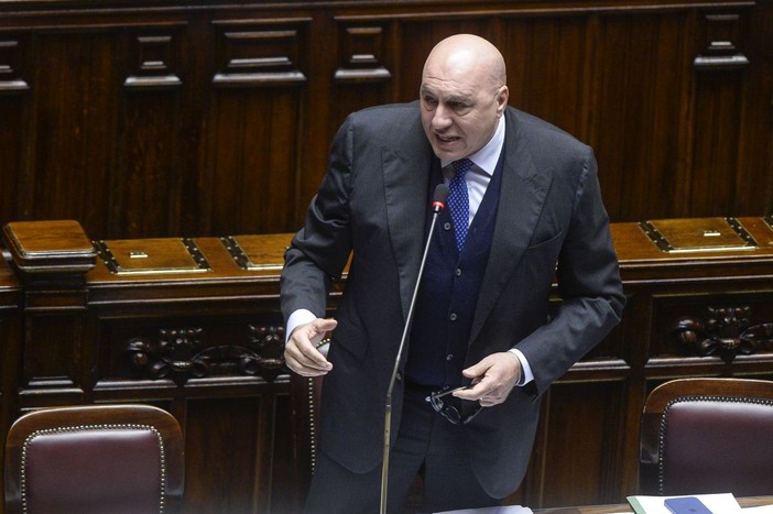 Crosetto “Intelligenza artificiale nuova frontiera difesa e sviluppo” Crosetto “Intelligenza artificiale nuova frontiera difesa e sviluppo”