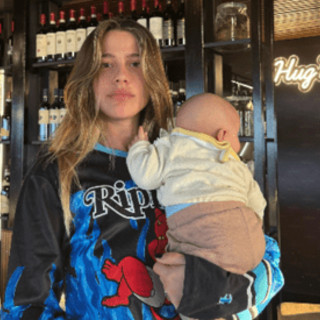Ultimo, il figlio Enea compie 8 mesi. La dedica di Jacqueline: &quot;Amo essere la tua mamma&quot;