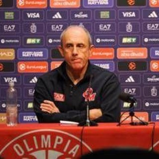 Olimpia Milano, coach Messina si dimette: Poeta nuovo allenatore