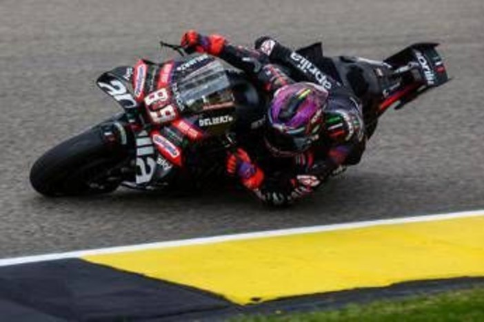 MotoGp, oggi si corre in Austria: orario, griglia di partenza e dove vedere gara in chiaro MotoGp, oggi si corre in Austria: orario, griglia di partenza e dove vedere gara in chiaro