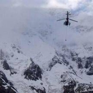 Nepal, sospese ricerche degli alpinisti dispersi: tra loro anche l'abruzzese Marco Di Marcello