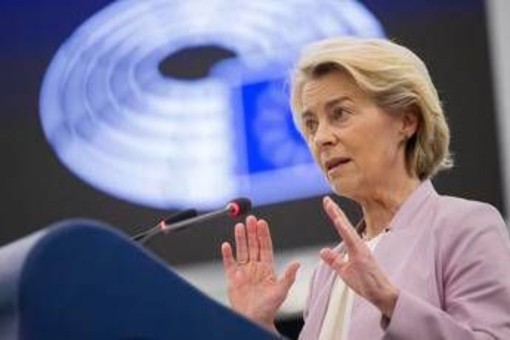 Bilancio Ue, von der Leyen presenta proposta: &quot;2mila miliardi per una nuova era&quot;