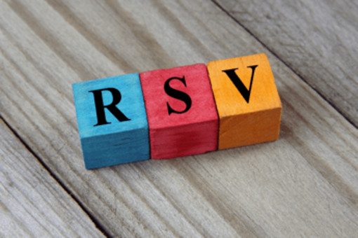 Rsv, esperti ‘profilassi universale con monoclonale svolta per famiglie e ospedali’ Rsv, esperti ‘profilassi universale con monoclonale svolta per famiglie e ospedali’