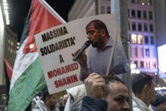 Finanziamenti ad Hamas: in inchiesta anche nome imam Torino Mohamed Shahin