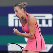 Aryna Sabalenka trionfa a Miami, Gauff sconfitta 2-1 in finale