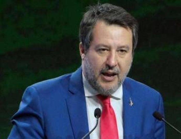 Ucraina, Salvini: "Asset russi? Un azzardo bloccarli, a Bruxelles scherzano col fuoco" Ucraina, Salvini: "Asset russi? Un azzardo bloccarli, a Bruxelles scherzano col fuoco"