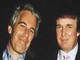 Usa, pubblicate le mail di Epstein: "Trump ha trascorso ore a casa mia" con una delle vittime Usa, pubblicate le mail di Epstein: "Trump ha trascorso ore a casa mia" con una delle vittime