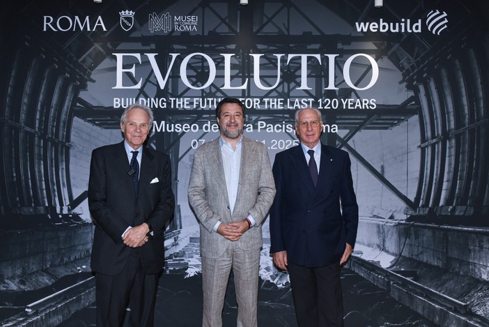 Webuild, Salvini visita la mostra “Evolutio” all’Ara Pacis di Roma