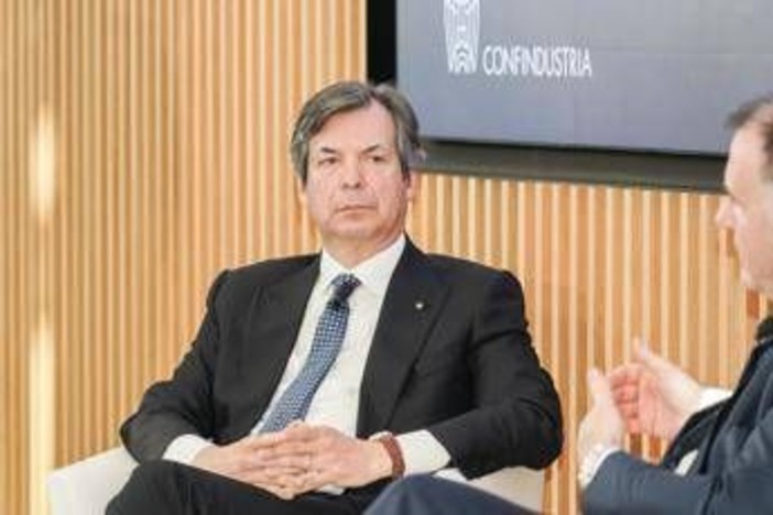 Intesa San Paolo, maggioranza bulgara ad assemblea: 97% azionisti a favore Opas su Mps Intesa San Paolo, maggioranza bulgara ad assemblea: 97% azionisti a favore Opas su Mps