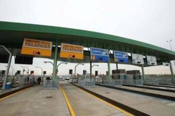 Autostrade, rincari da gennaio 2026: Consulta blocca ricorso Mit