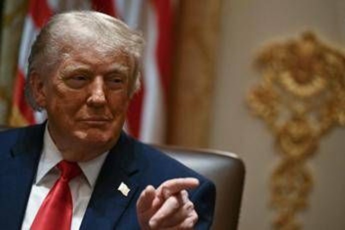 Trump torna ad attaccare il Papa: "Qualcuno gli spieghi che il sindaco di Chicago è inutile e che l'Iran non può avere l'arma nucleare" Trump torna ad attaccare il Papa: "Qualcuno gli spieghi che il sindaco di Chicago è inutile e che l'Iran non può avere l'arma nucleare"