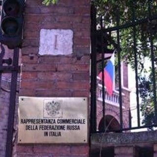 L'ambasciata russa attacca Repubblica e La Stampa: "Megafoni anti Mosca"