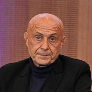 Minniti: &quot;Il Mediterraneo è tornato al centro del mondo&quot;. Il seminario italo-spagnolo