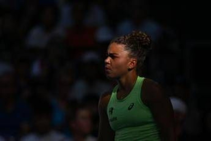 Da Cobolli a Paolini, virus mette tennisti ko all'Australian Open. Il medico "Ecco da cosa dipende" Da Cobolli a Paolini, virus mette tennisti ko all'Australian Open. Il medico "Ecco da cosa dipende"