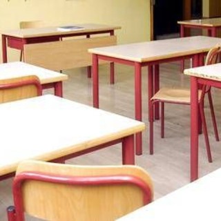 Carta docente 2025-2026 attiva da oggi, inclusi i precari: importo e come richiederla