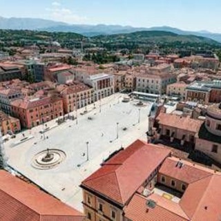 L’Aquila, al via riqualificazione energetica illuminazione pubblica ed edifici comunali L’Aquila, al via riqualificazione energetica illuminazione pubblica ed edifici comunali