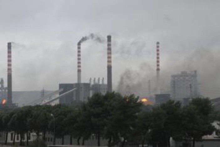 Ex Ilva, Corte Appello Milano: "Deve chiudere entro 90 giorni per amianto e polveri sottili"