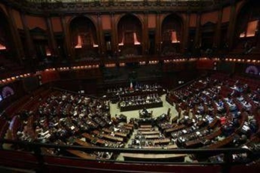 La Camera bersaglio di attacchi informatici, nel mirino mail di parlamentari: c'è anche quella di Meloni La Camera bersaglio di attacchi informatici, nel mirino mail di parlamentari: c'è anche quella di Meloni