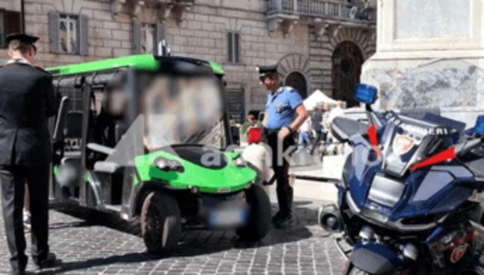 Sul Guardian arriva l'inchiesta dell'Adnkronos sulla giungla delle golf car a Roma Sul Guardian arriva l'inchiesta dell'Adnkronos sulla giungla delle golf car a Roma
