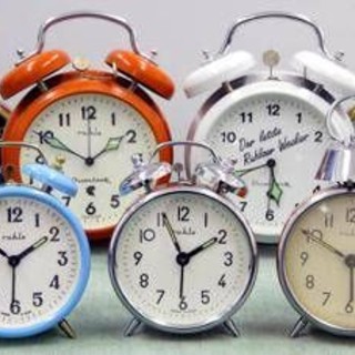 Cambio dell'ora ottobre 2025, quando e come spostare le lancette Cambio dell'ora ottobre 2025, quando e come spostare le lancette