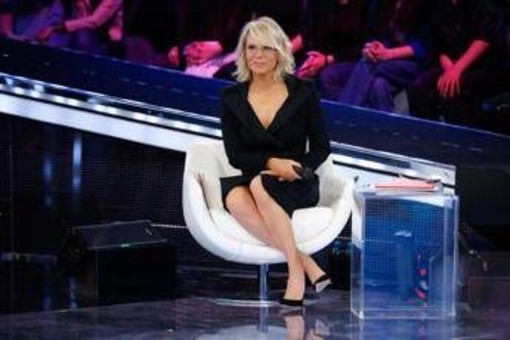 Amici, oggi sabato 11 aprile: gli ospiti e le anticipazioni