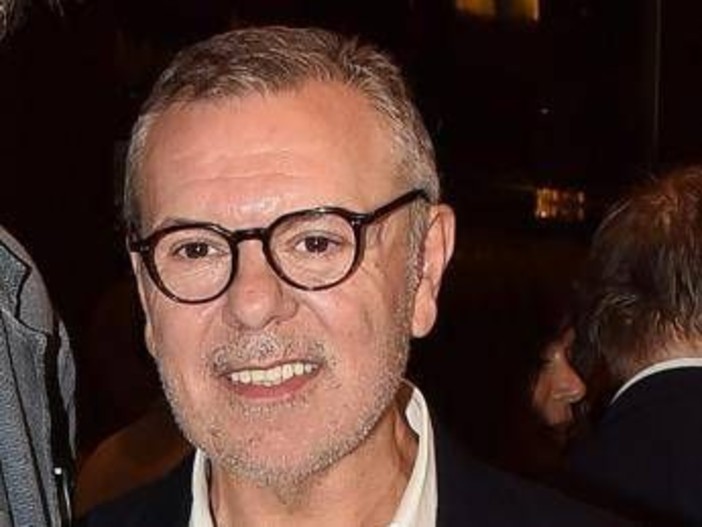 "Il bello di creare sogni con i capelli delle star", Roberto D'Antonio si racconta a Vanzina