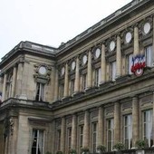 Ambasciatore Usa convocato non si presenta, l'indignazione di Parigi