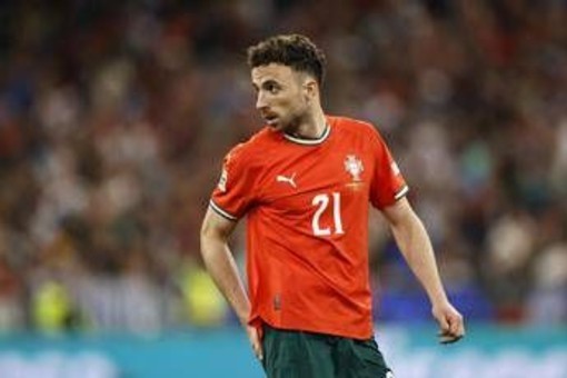 Diogo Jota morto in incidente stradale, giocatore del Liverpool aveva 28 anni