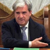 Salerno, sindaco di Castiglione del Genovesi aggredito sotto casa: ricoverato in prognosi riservata