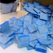 Sondaggio politico, calano tutti i big: giù Fratelli d'Italia, Pd e M5S