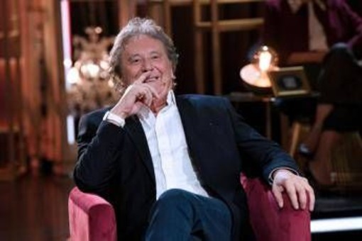 Iacchetti: "Sanremo? No ho chiuso, col giusto cachet andrò a Tale e quale show" Iacchetti: "Sanremo? No ho chiuso, col giusto cachet andrò a Tale e quale show"