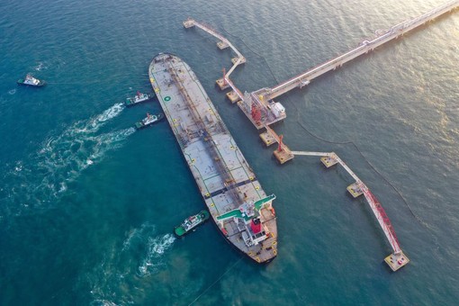 Cina, traffico container aumenta del 65% nel porto di libero scambio di Hainan