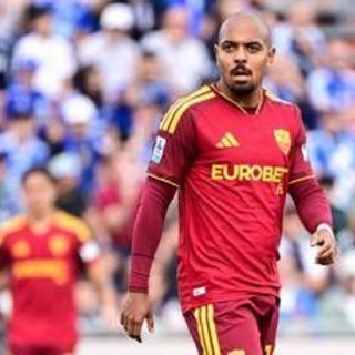 Roma, Malen si scusa per il rosso. La furia dei tifosi: "Un'altra rapina..."