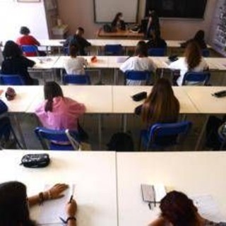 &quot;Non più di 20 studenti in aula&quot;, la proposta di legge Avs contro le classi pollaio