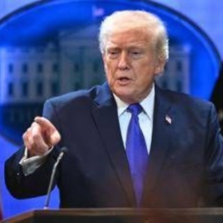 Iran, Trump vuole accordo 'a fasi': gabinetto sicurezza Israele informato