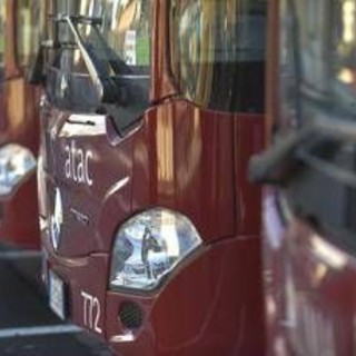 Sciopero 14 novembre, da bus e metro Roma agli studenti: chi si ferma oggi Sciopero 14 novembre, da bus e metro Roma agli studenti: chi si ferma oggi