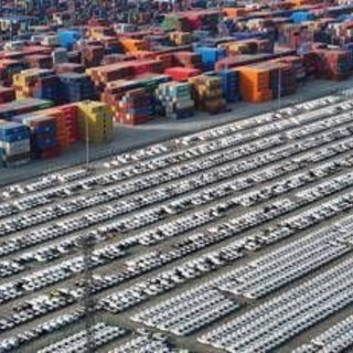 Dazi, Trump: &quot;Firmato estensione tregua con Cina per altri 90 giorni&quot;