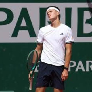 Roland Garros, piove su Parigi e Mensik viene 'cacciato' da allenamento
