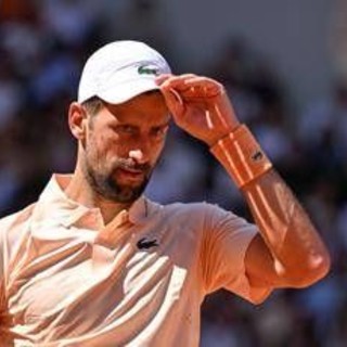 Djokovic, furia contro... un cameraman: cos'è successo con Fonseca Djokovic, furia contro... un cameraman: cos'è successo con Fonseca