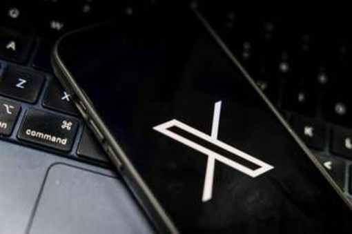 Indagine penale su X, il social di Musk contro la Francia: &quot;A rischio libertà di espressione&quot;