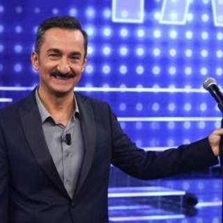 Tali e Quali, stasera venerdì 16: ospiti e anticipazioni