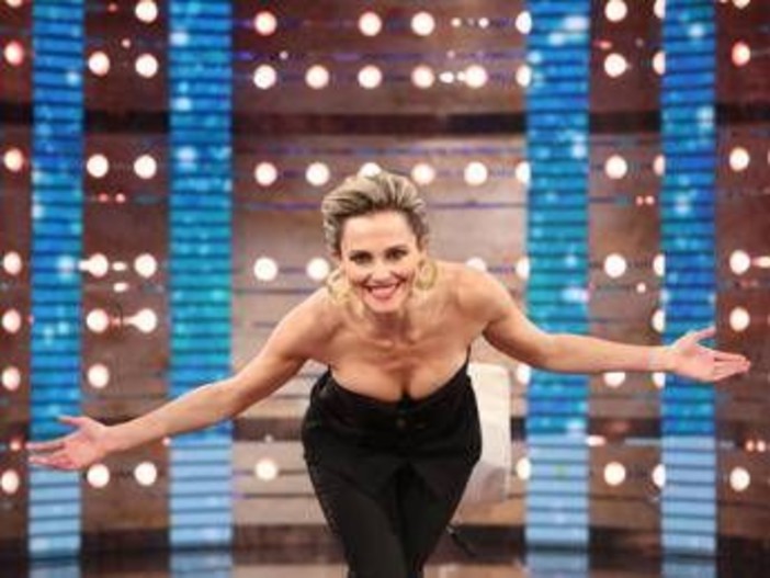 Da noi... a ruota libera, ospiti oggi domenica 16 novembre Da noi... a ruota libera, ospiti oggi domenica 16 novembre