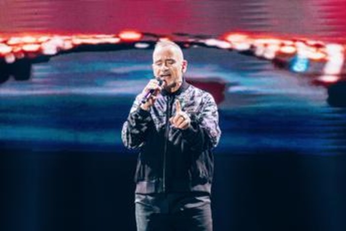 Ramazzotti operato alle corde vocali, l'esperto: "Rischi del mestiere" Ramazzotti operato alle corde vocali, l'esperto: "Rischi del mestiere"