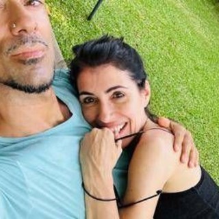 Giorgia, torta e dolce dedica per il compleanno del suo Emanuel Lo