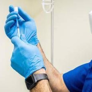 Tumori: in Sicilia più di 36 mila ricoveri l'anno, Aiom: &quot;Vaccinare tutti i pazienti&quot;