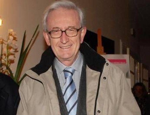 E' morto Mimmo Liguoro, volto storico del Tg2 e Tg3 E' morto Mimmo Liguoro, volto storico del Tg2 e Tg3