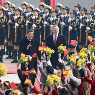 Cina, Xi incontra il Re di Spagna Felipe VI