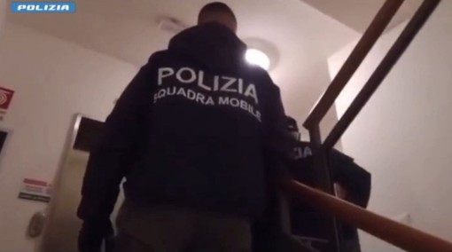 Favorivano a Bologna l’immigrazione clandestina, 8 misure cautelari