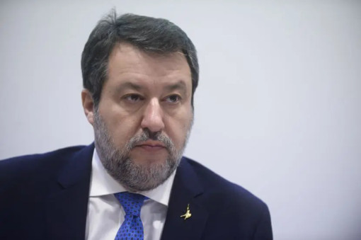Ucraina, Salvini “Illegale risarcimento con soldi sequestrati alla Russia” Ucraina, Salvini “Illegale risarcimento con soldi sequestrati alla Russia”